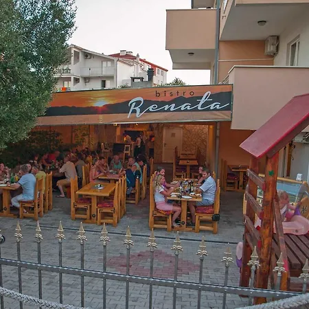 Clematis Apartment Trogir